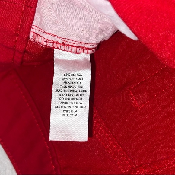 kim rogers / red bermuda jean shorts size 8 - Picture 8 of 8